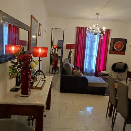 Lemos Family House * Ναζαρέ