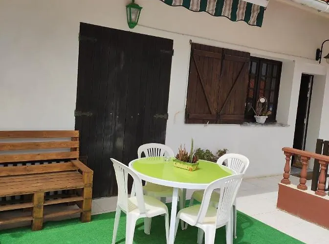 Lemos Family House Ferienhaus Nazaré