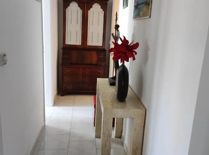 Lemos Family House Nazaré